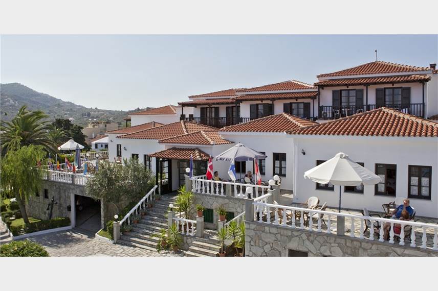  Dionyssos