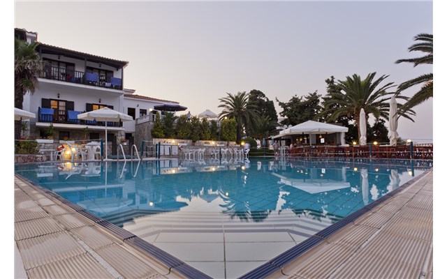 Dionyssos 