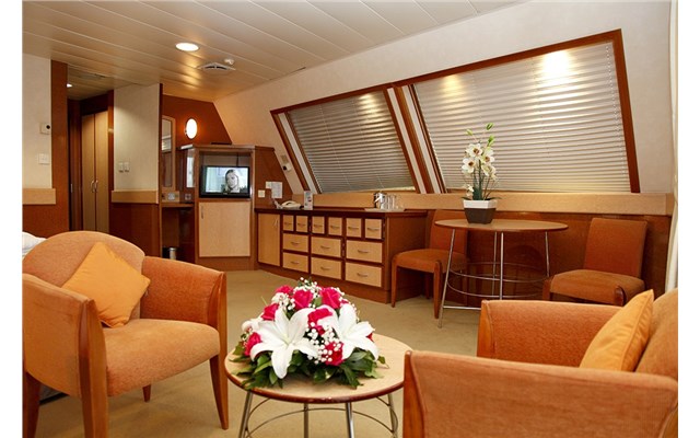 Iconic Aegean - 4 řecké ostrovy a Turecko - 3denní plavba SG Grand Suite