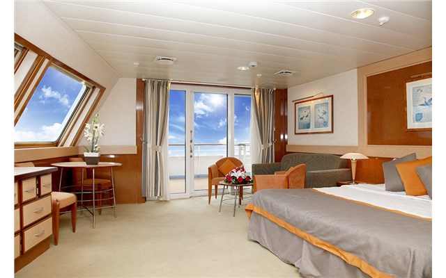 Iconic Aegean - 4 řecké ostrovy a Turecko - 3denní plavba SG Grand Suite