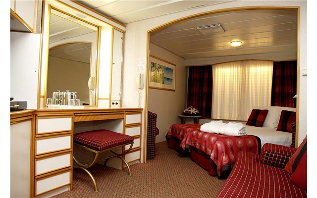 Iconic Aegean - 4 řecké ostrovy a Turecko - 3denní plavba SJ Junior Suite