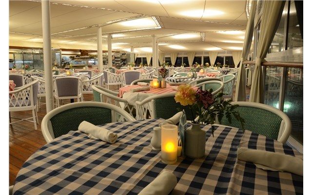 Iconic Aegean - 4 řecké ostrovy a Turecko - 3denní plavba Lido Cafe