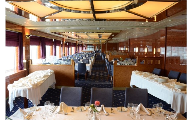 Iconic Aegean - 4 řecké ostrovy a Turecko - 3denní plavba Seven Seas Restaurant