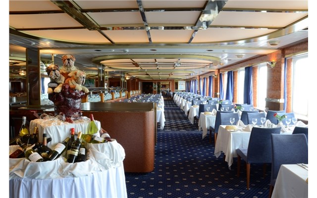 Iconic Aegean - 4 řecké ostrovy a Turecko - 3denní plavba Seven Seas Restaurant