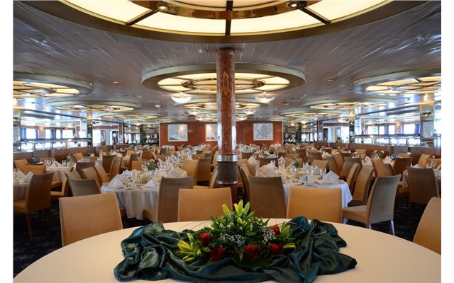 Iconic Aegean - 4 řecké ostrovy a Turecko - 3denní plavba Seven Seas Restaurant