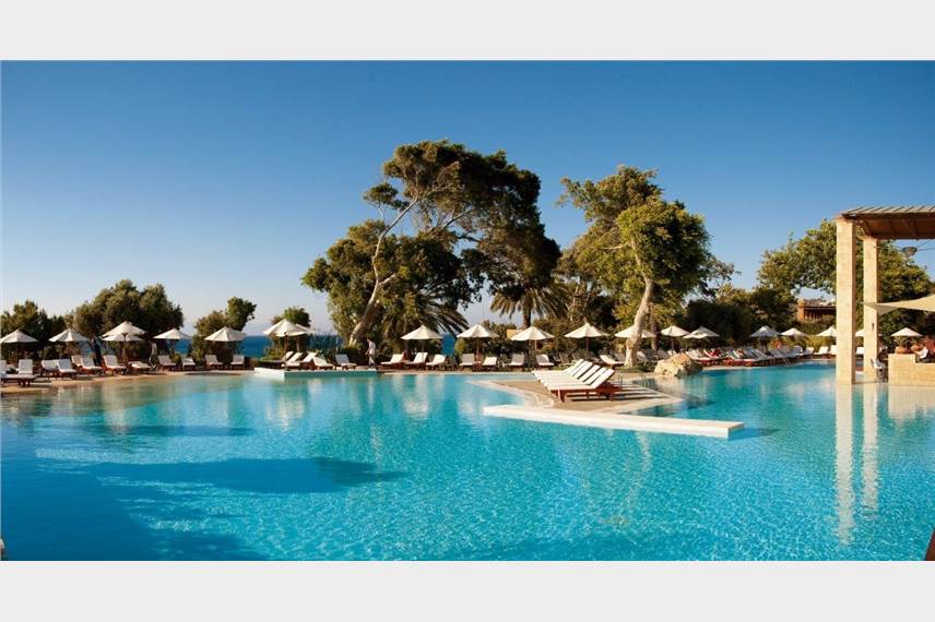  Amathus Beach Hotel