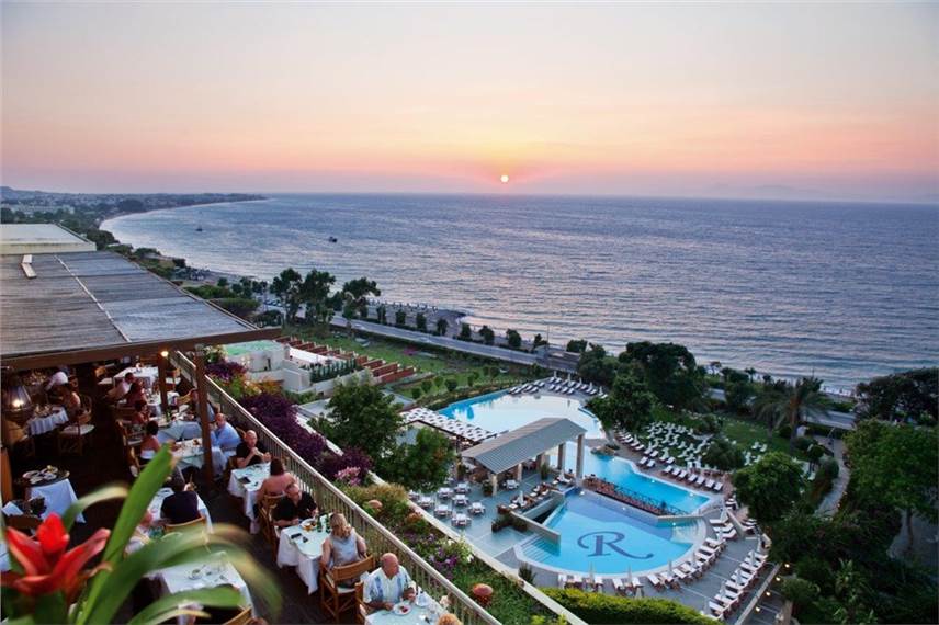  Amathus Beach Hotel