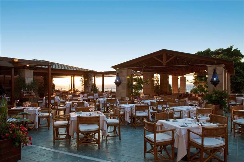  Amathus Beach Hotel