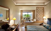  Amathus Beach Hotel