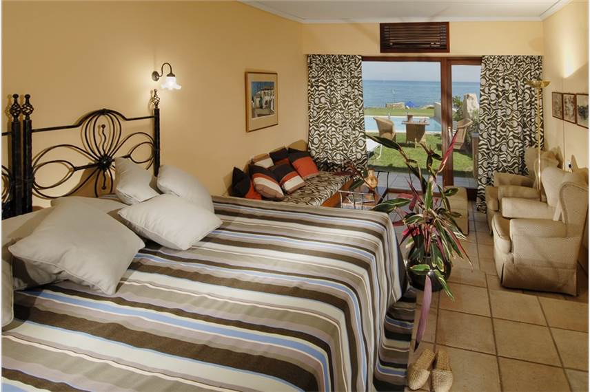  Aquila Rithymna Beach