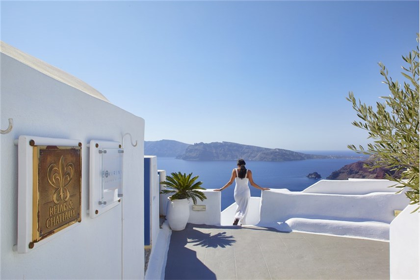  Katikies Kirini Suites and SPA
