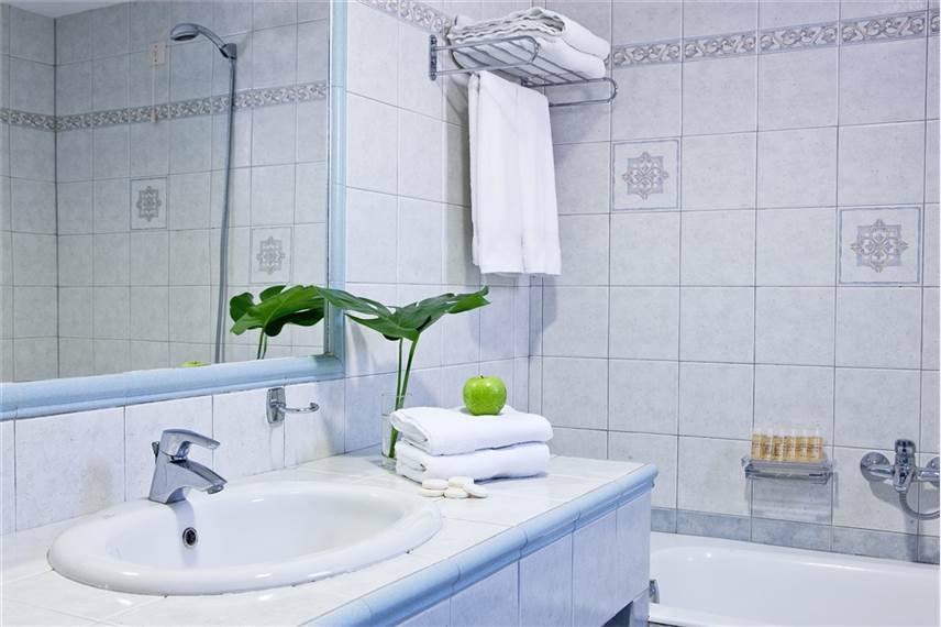  Santo Miramare Resort
