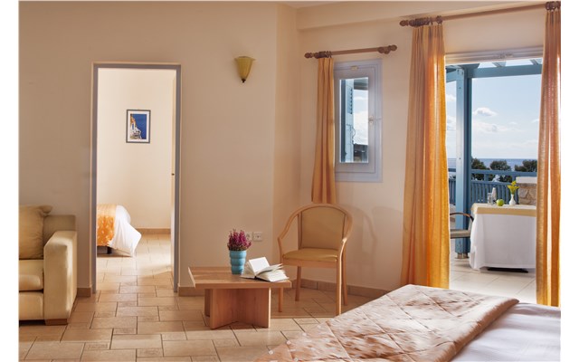 Santo Miramare Resort 