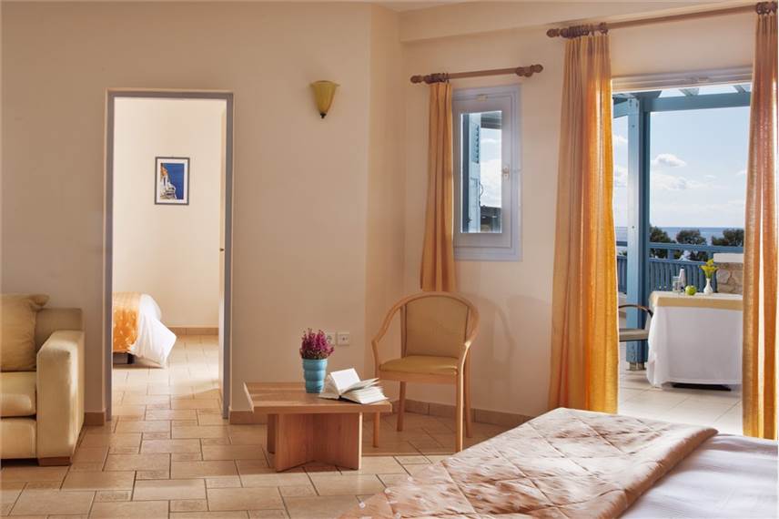  Santo Miramare Resort