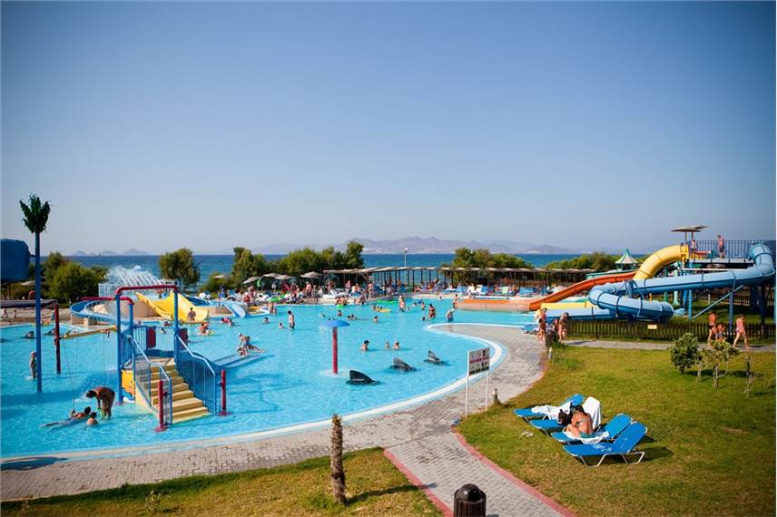  Aquis Marine Resort