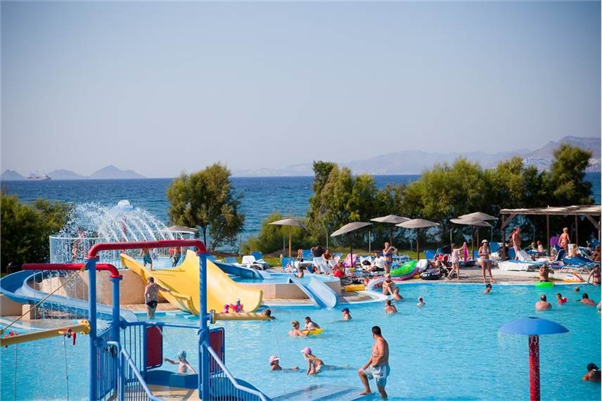 Aquis Marine Resort