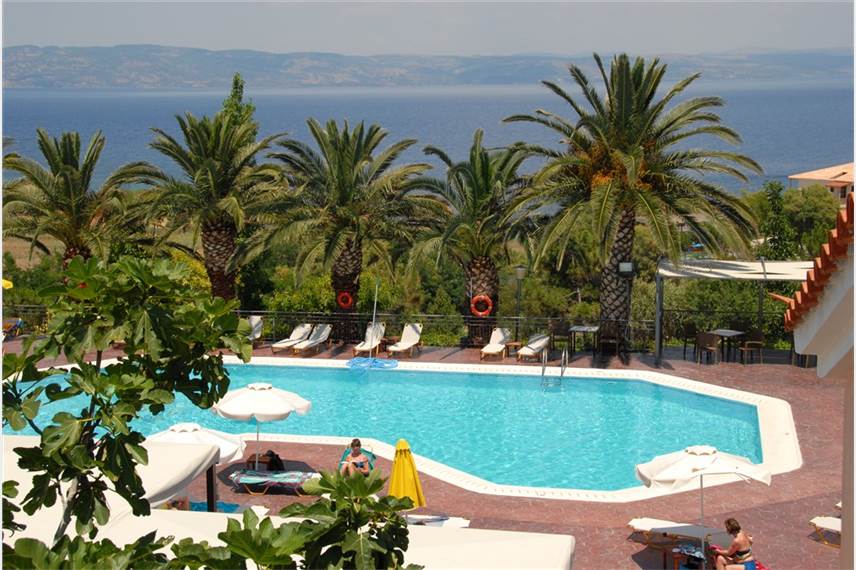 Sunrise Resort Hotel