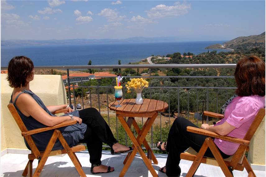  Sunrise Resort Hotel