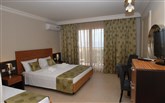  Sunrise Resort Hotel