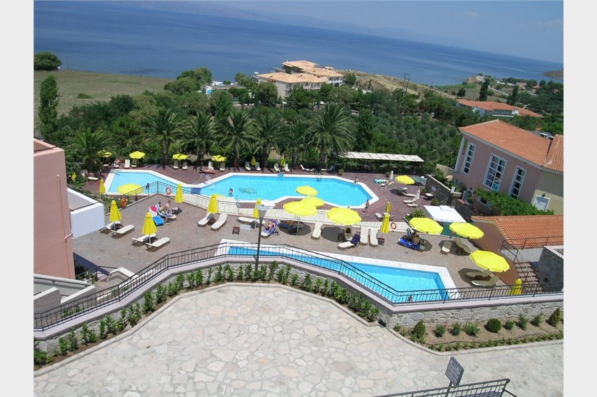  Sunrise Resort Hotel