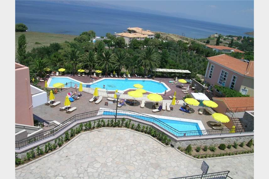  Sunrise Resort Hotel