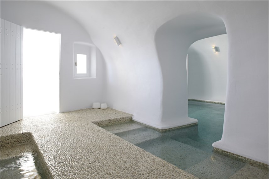  Katikies Kirini Suites and SPA