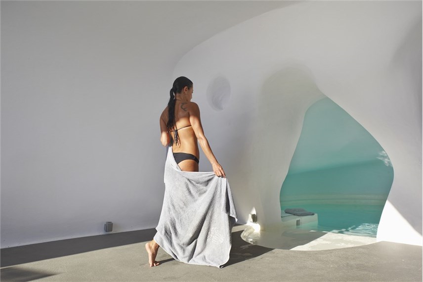  Katikies Kirini Suites and SPA