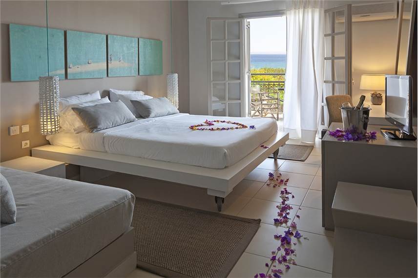  The Bay Hotel and Suites