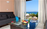  Helona Resort