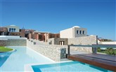  Helona Resort