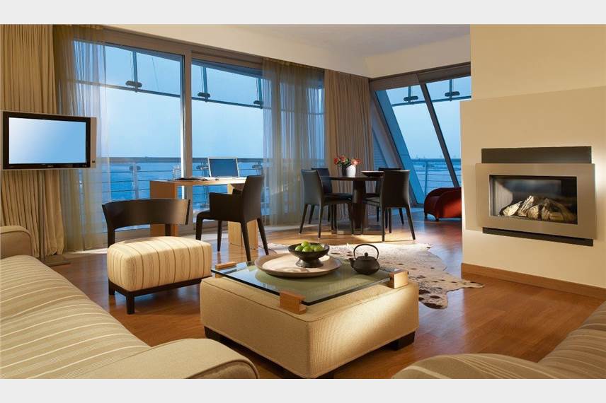  Daios Luxury Living