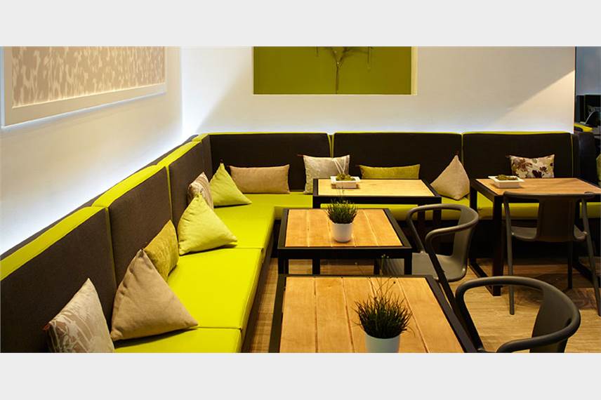  City Hotel