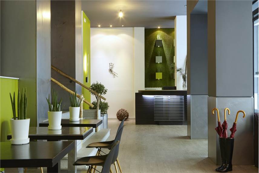  City Hotel