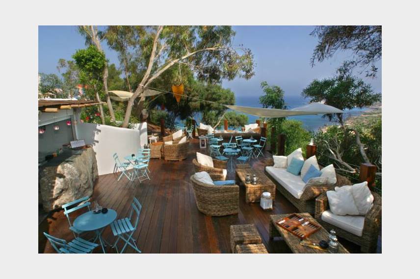 Grecian Park Hotel