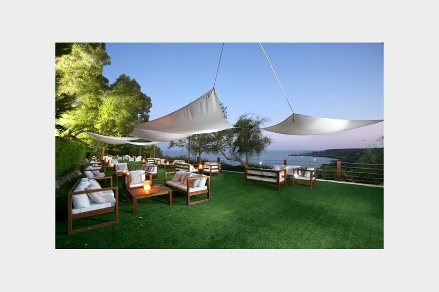  Grecian Park Hotel