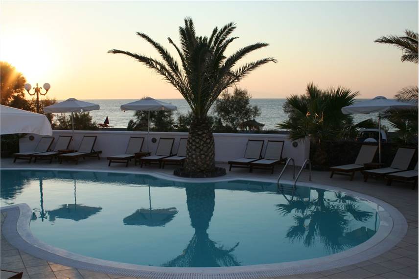  Arion Bay Hotel