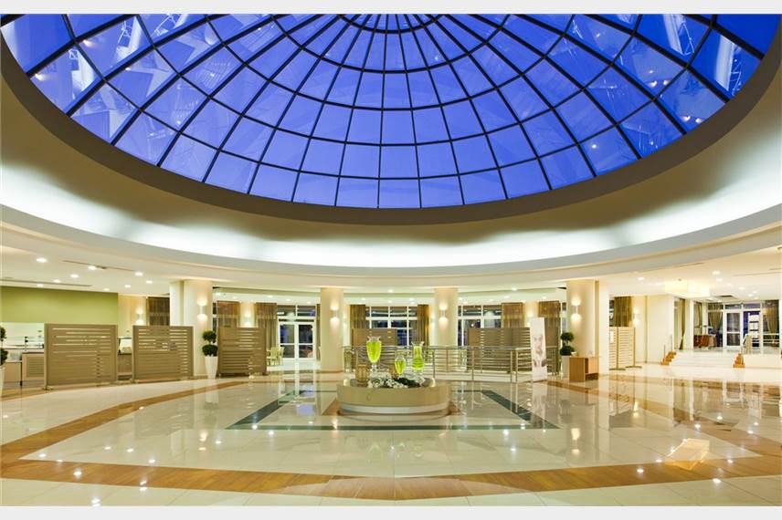  Kipriotis Hippocrates and Maris Suites