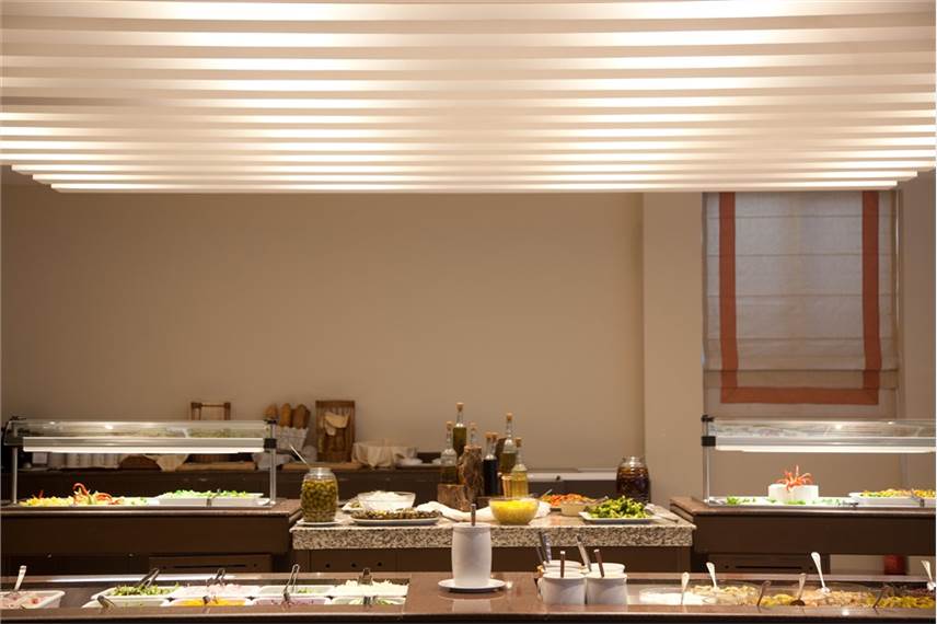  Kipriotis Hippocrates and Maris Suites