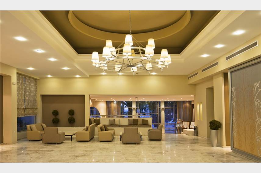  Kipriotis Hippocrates and Maris Suites