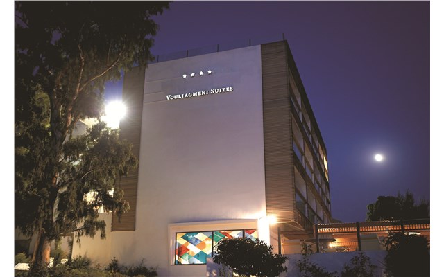 Grecotel Vouliagmeni Suites 