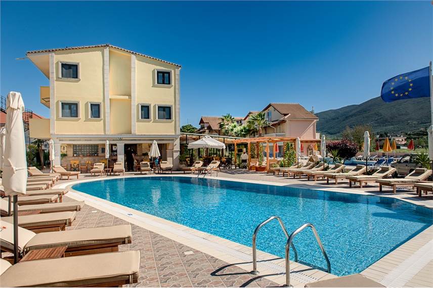  Clio Hotel