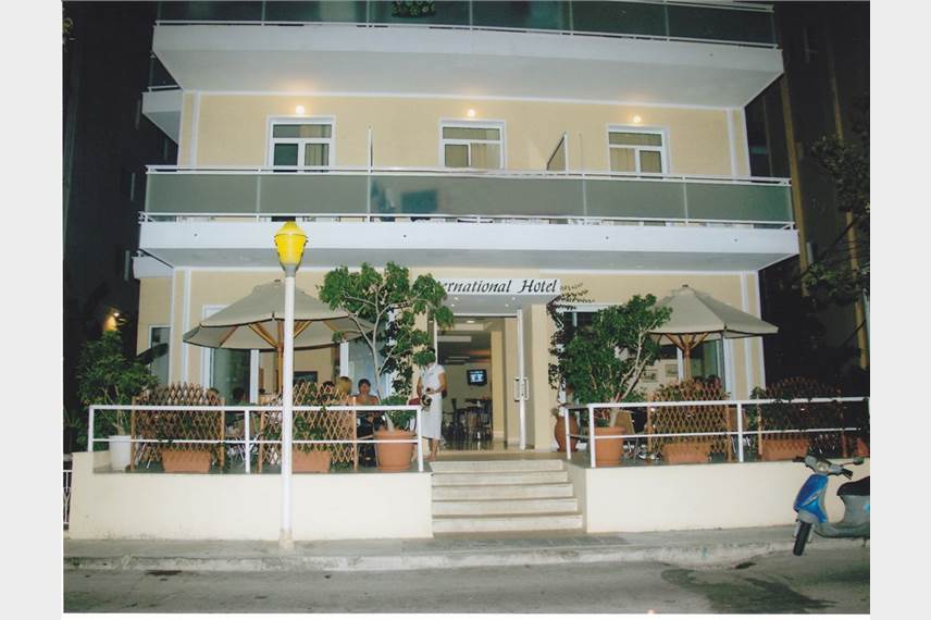  International Hotel