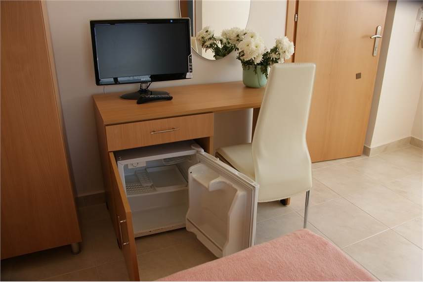  International Hotel