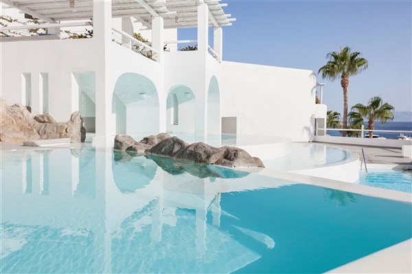 Psarou - Grecotel Mykonos Blu