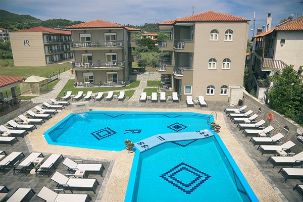 Polichrono - Royal Hotel and Suites