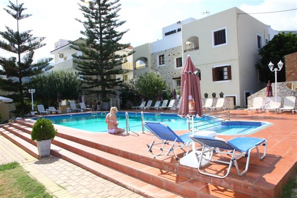 Stalis - Nikos Apartments