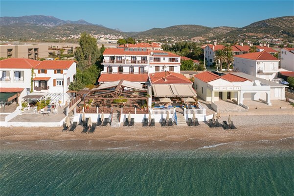 Pythagorio - Potokaki Beachfront Hotel