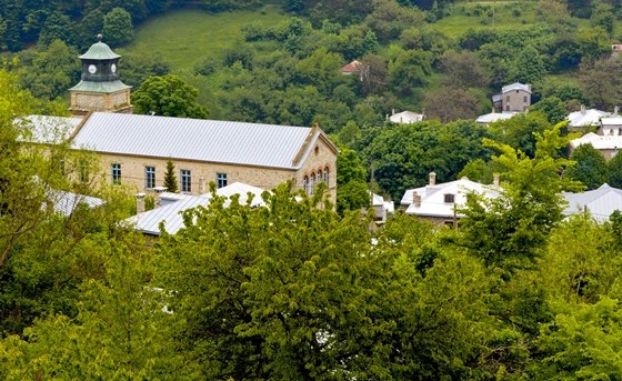 Nymfaio skryté v horách