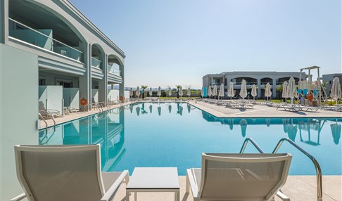 Kalives - Blue Lagoon Queen